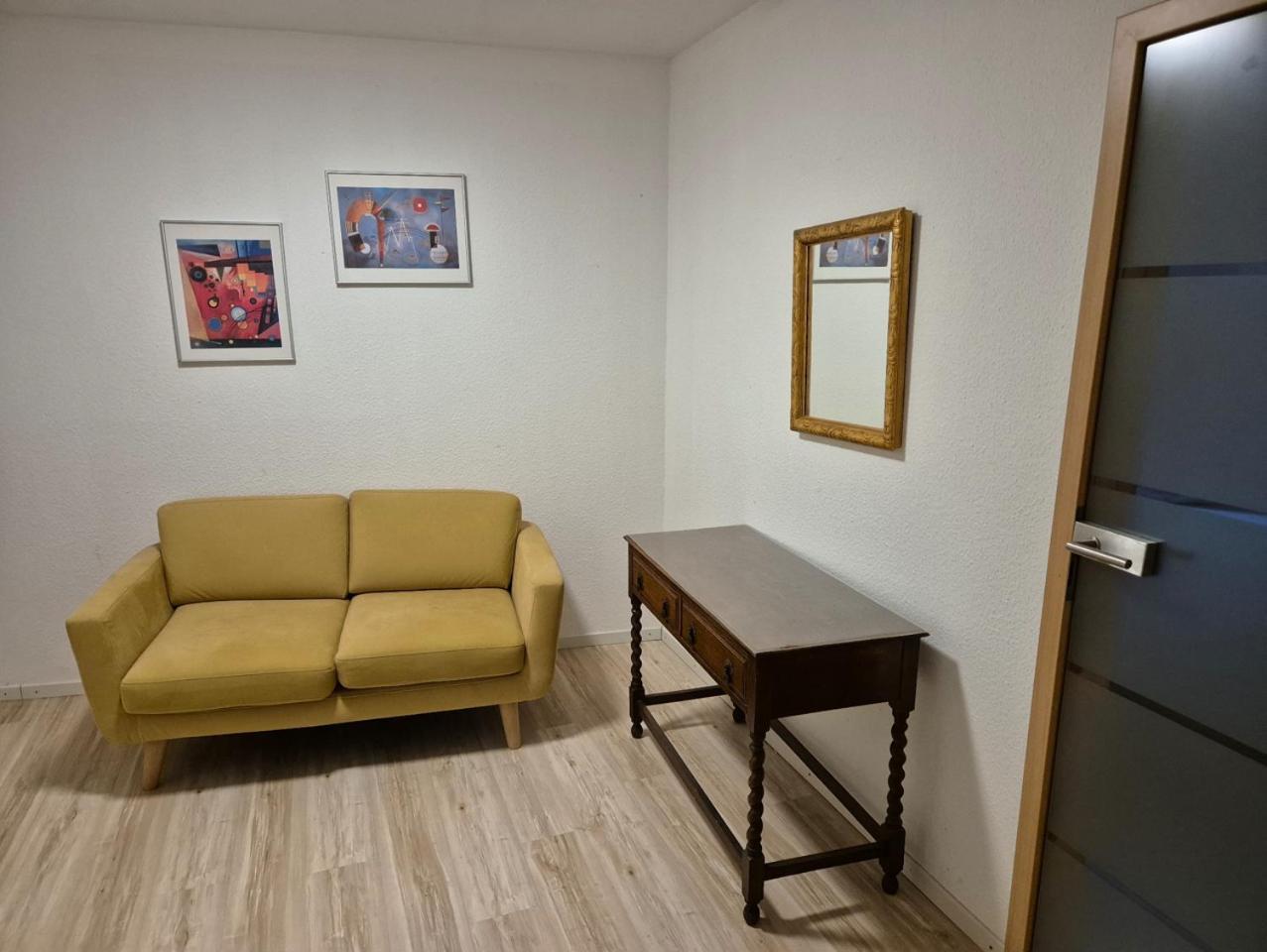 Fewo 1 Im Ehemaligen Geschenkehaus 몬샤우 외부 사진